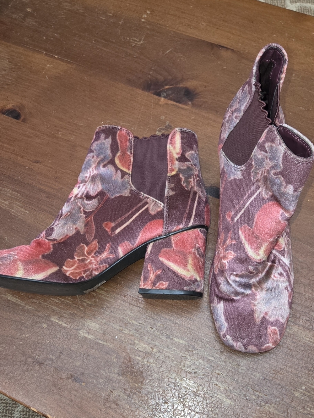 Mod Boots - Picture 1 of 8